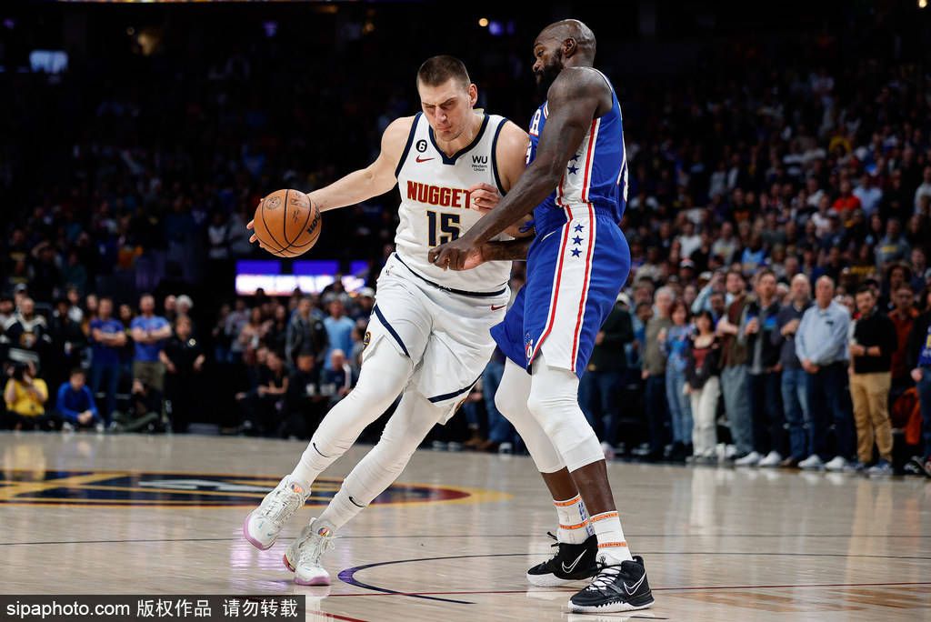 塔图姆25+6凯尔特人痛宰马刺 文班亚马21+7布朗24+6NBA常规赛继续进行，波士顿凯尔特人队（26胜6负）继续连胜。